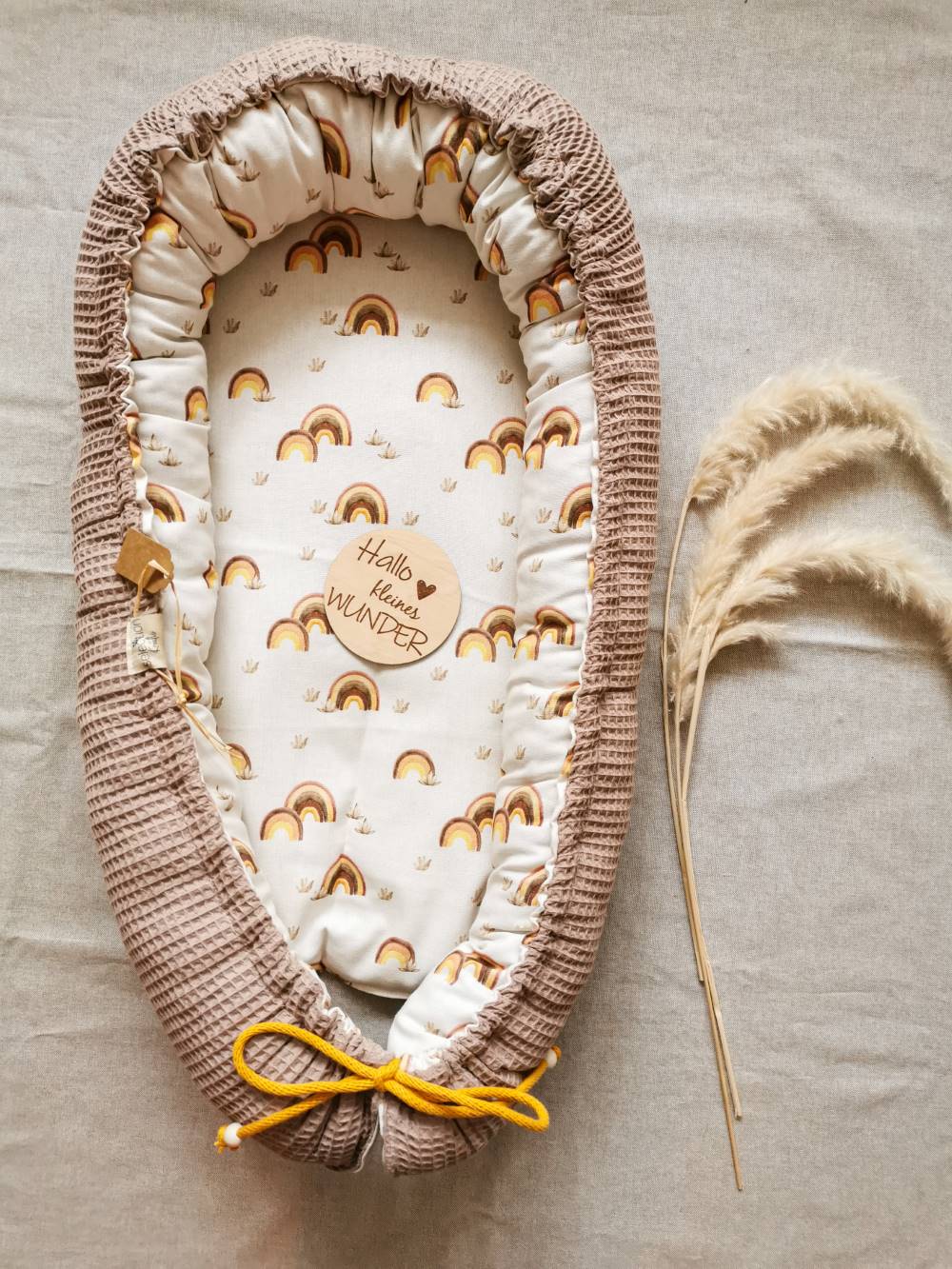 Selectionkreativ - Babynest Rainbow in zarten Beige-Töne