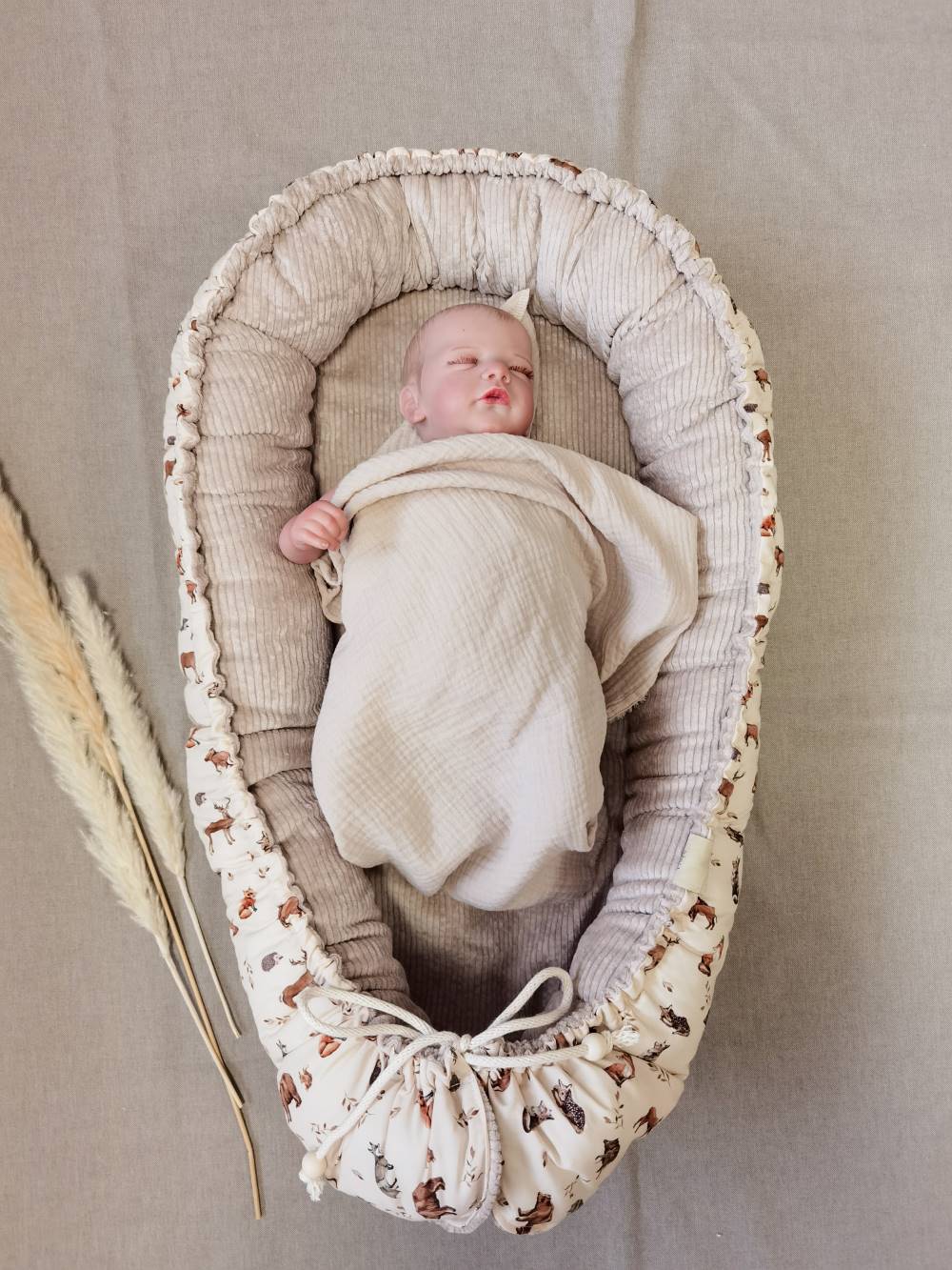 Selectionkreativ - wunderschönes Waldtiernestchen mit einem kuschelweichen Cordstoff