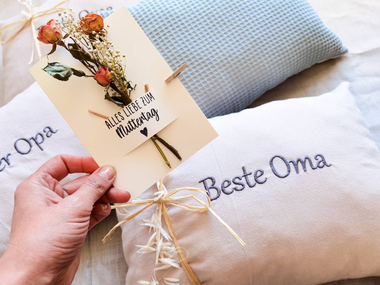 Personalisiertes Kissen "Beste Oma" "Bester Opa" von Selectionkreativ
