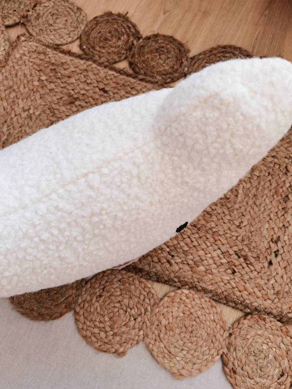 Selectionkreativ - seitliche Ansicht von dem Teddybärn aus dem Baby Laden in Ruhmannsfelden