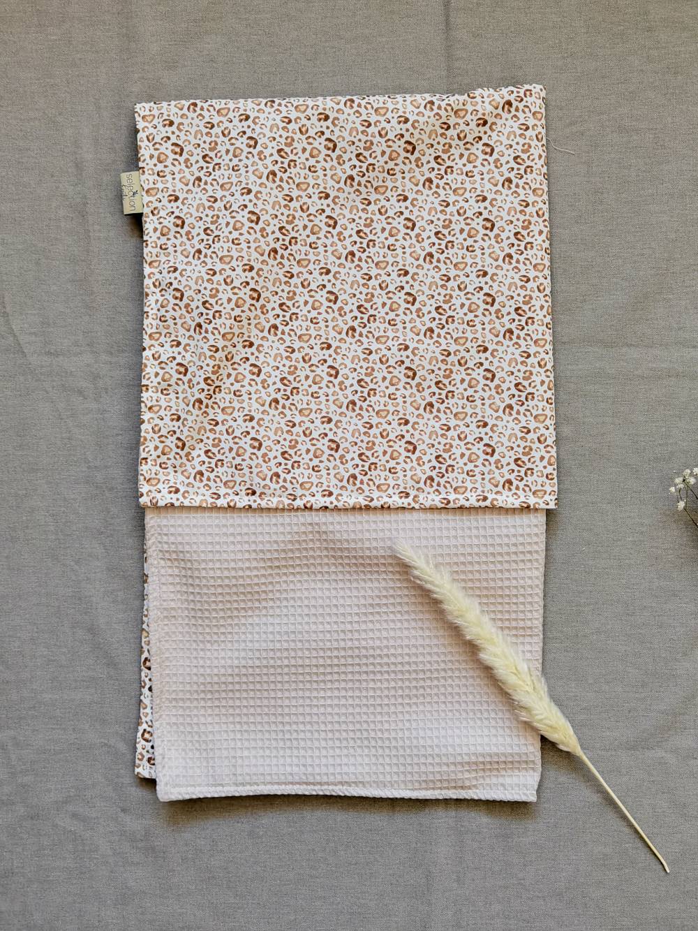 Selectionkreativ - diese und viele weitere Babydecken gibt es im Handmade Laden in der Nähe Deggendorf Babygeschäft Ruhmannsfelden