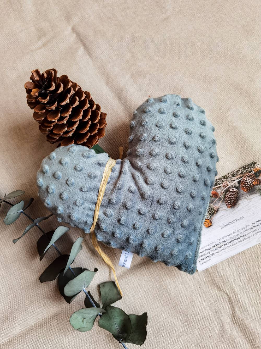 Selecitonkreativ - Minky Fleece in Altgrün ist zu sehen. Tolle weiche Optik und super kuschelig