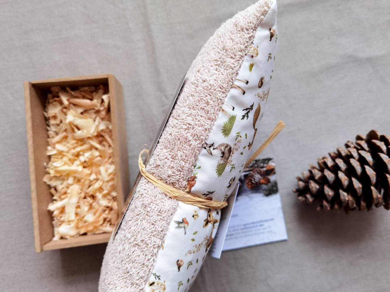 Selectionkreativ - Zirbenkissen mit Frottee Hellbeige als Kehrseite