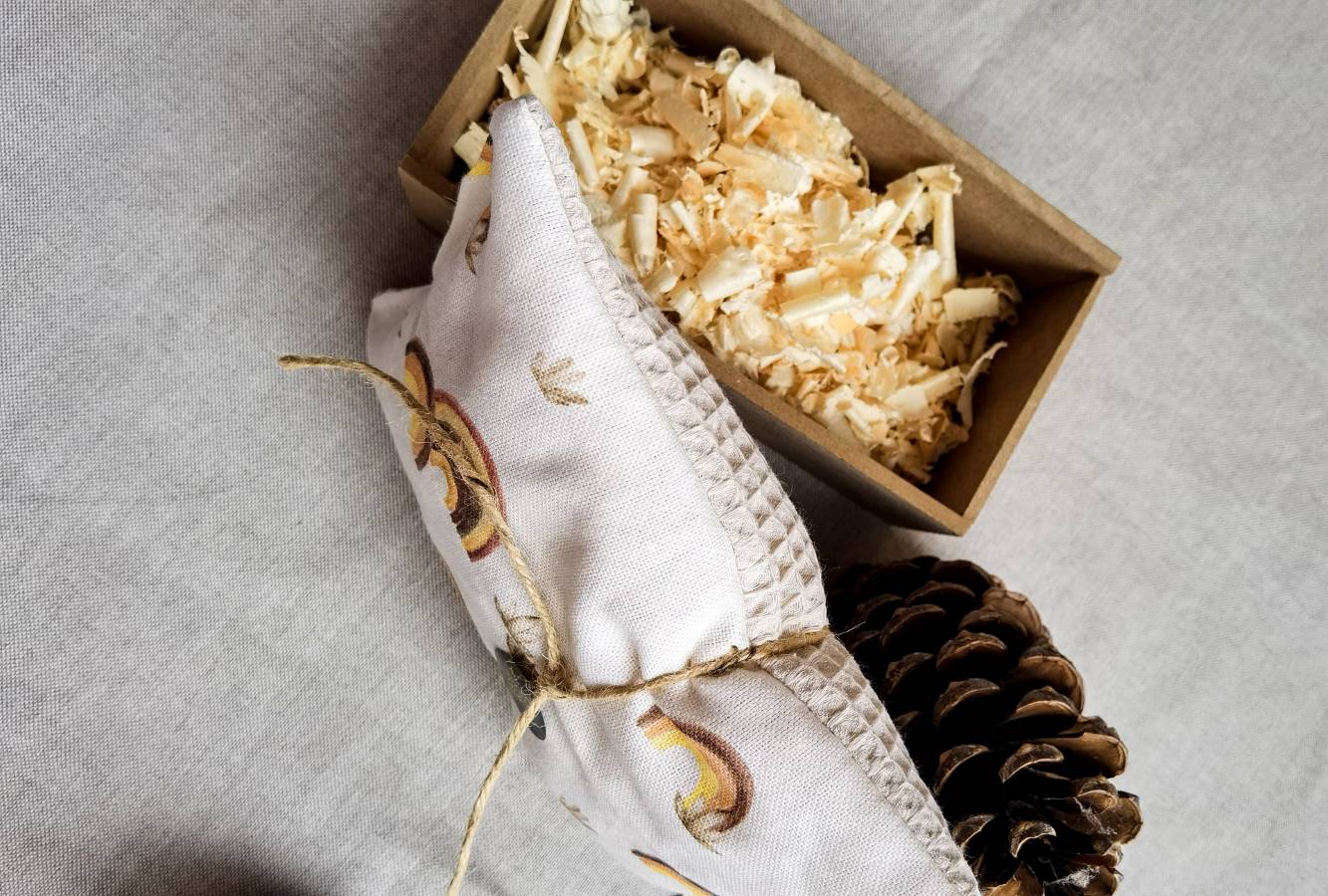 Selectionkreativ - seitliche Ansicht - Rückseite mit Natur