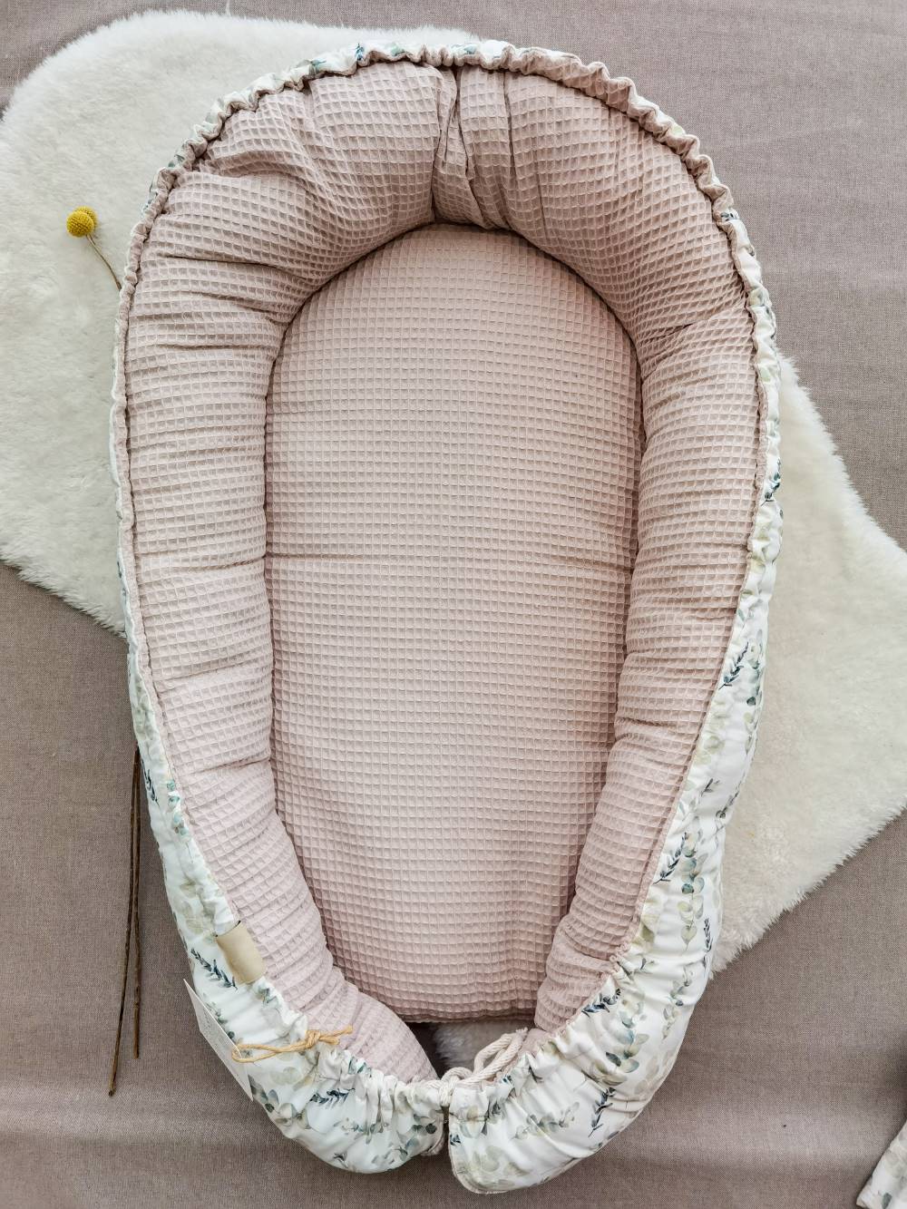 Selectionkreativ - Babynest mit tollen Waffelstoff in hellbeige
