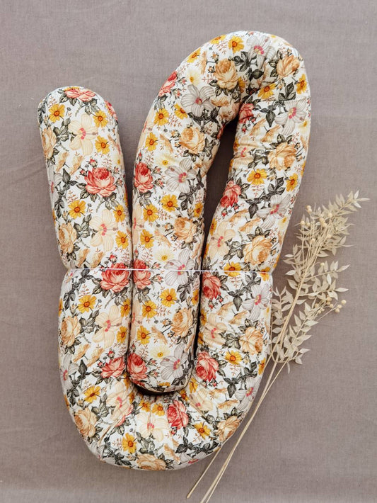 Selectionkreativ - Bettumrandung im wunderschönen Vintage Flowers Muster. Kuschelweich und angenehme Füllung 