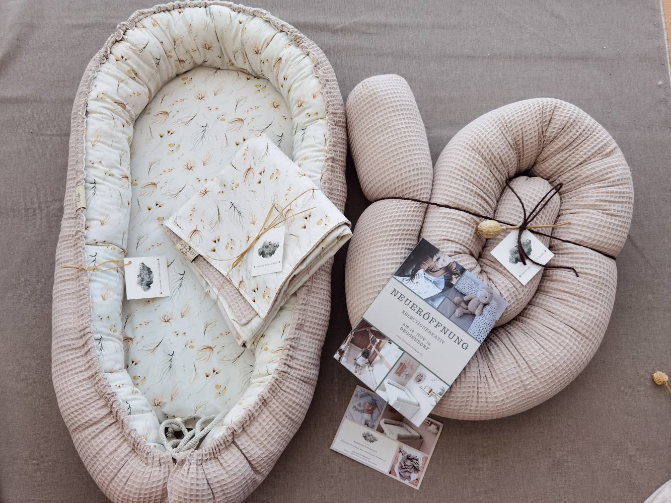 Selectionkreativ - Babynestchen mit Decke und Bettschlange
