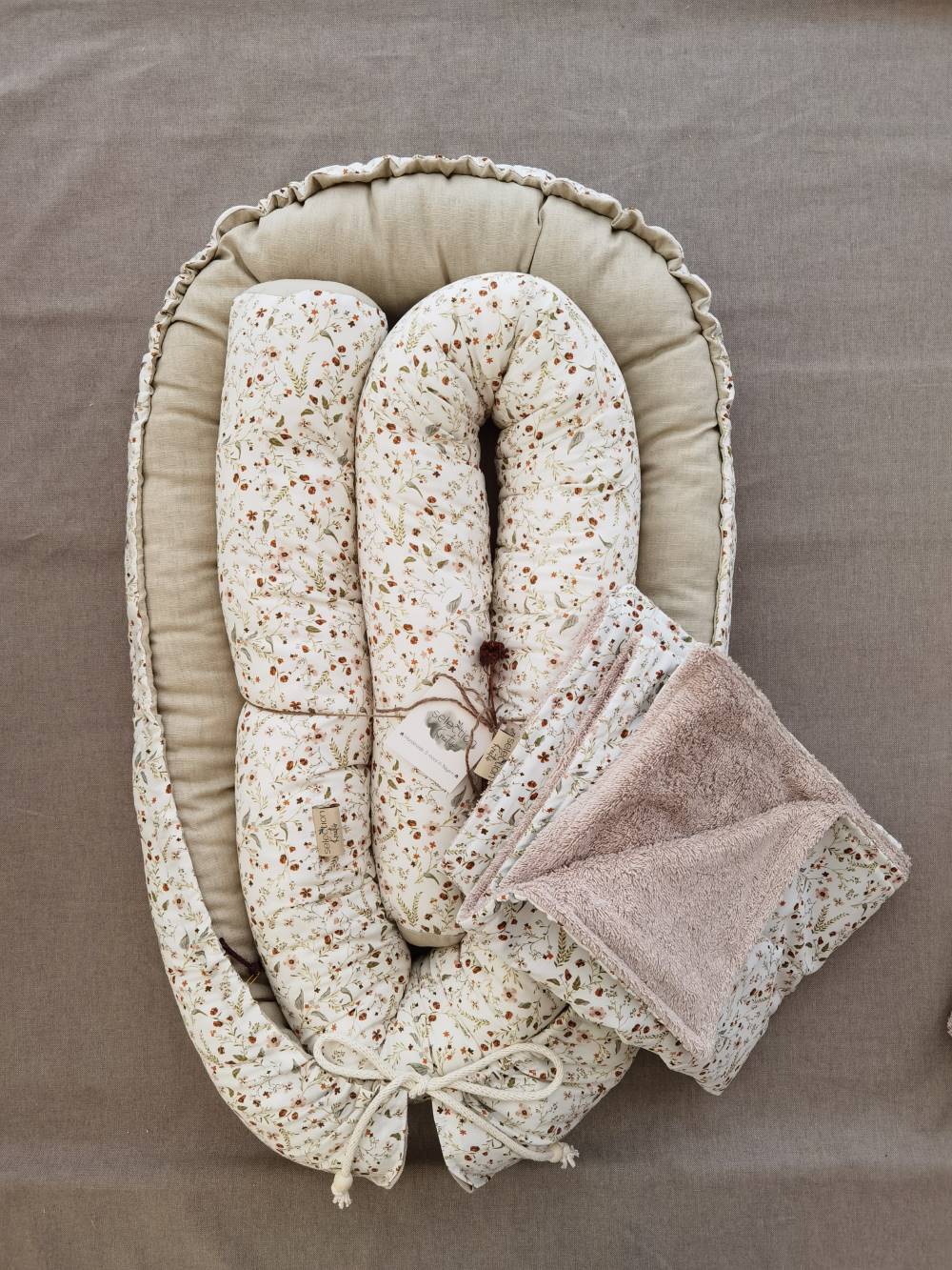 Selectionkreativ - Babynest Millefleur mit Bettschlange und Decke in Frottee Beige 